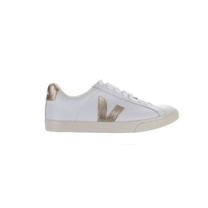 Veja Womens White Fashion Sneaker Size 9 Medium (B, M)
